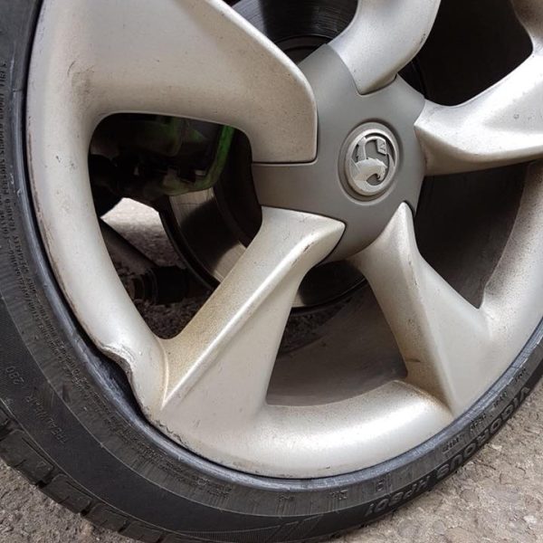 31189751_633144980360958_6897838582568845312_n Alloy Wheel Refurbishment Derry Fix Cracked Alloy Wheels Northern Ireland Alloy Wheel Repair Services Donegal Mobile Alloy Wheel Collection and Repair Derry Professional Alloy Wheel Restoration North West Ireland